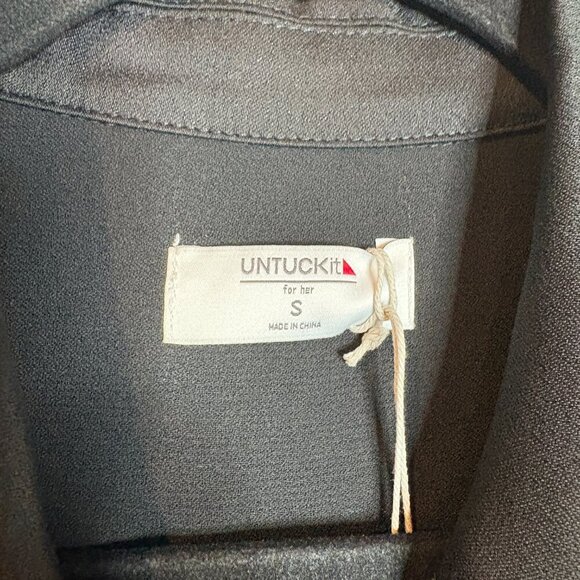 NWT Untuckit Agnes Satin Crepe wrap dress - Picture 4 of 8